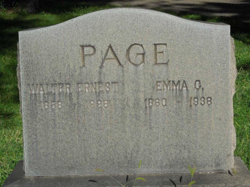 CHATFIELD Emma Jerusha 1860-1938 grave.jpg
